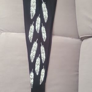 Vocal black pair with feather design and rhinestone black leggings xlarge